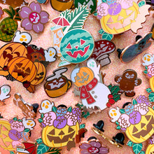 Load image into Gallery viewer, SEASONAL HALLOWEEN B-Grade Pins