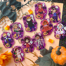 Load image into Gallery viewer, Resident Evil HALLOWEEN - 2.5" acrylic keychains