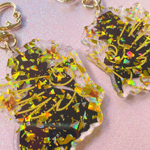 Load image into Gallery viewer, Umineko BATTLER & BEATRICE - 2.5" acrylic keychains