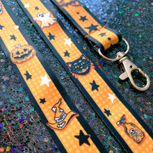 Load image into Gallery viewer, VINTAGE HALLOWEEN - lanyard