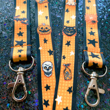 Load image into Gallery viewer, VINTAGE HALLOWEEN - lanyard