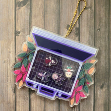 Load image into Gallery viewer, Resident Evil ATTACHE CASE - 5" shaker charm