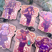 Load image into Gallery viewer, BALDUR'S GATE - 3.5" wooden keychain
