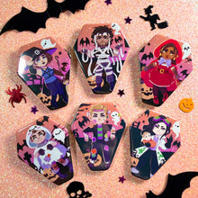 Load image into Gallery viewer, Resident Evil HALLOWEEN - 2" coffin button
